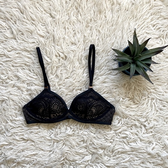 Aerie Black Lace Bra - Picture 1 of 5